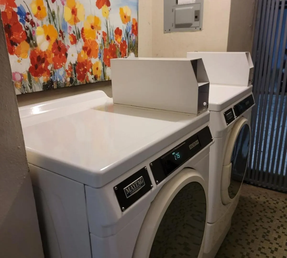 Walking Beach Distance Studio In Miramar San Juan Apartamento